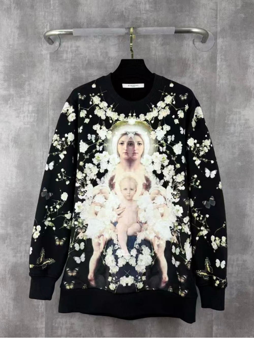 🚩steal Givenchy Black Floral & Angel Motif Crewneck Sweatshirt
